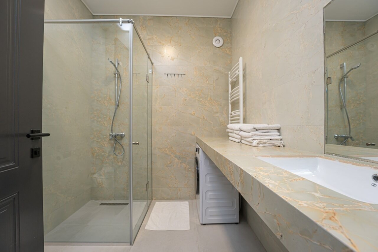 Bathroom 3, Villa Ipanema, Telavi