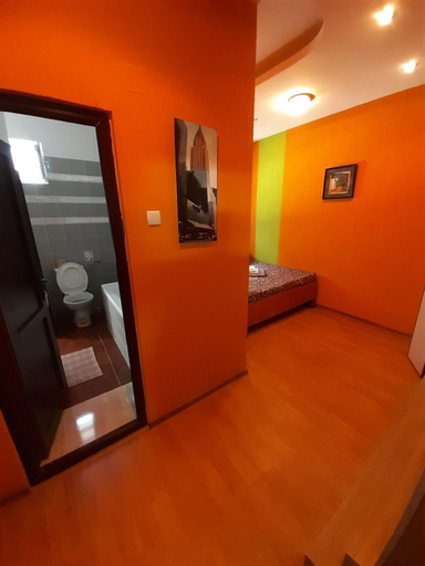 Others 5, Casa Rebeca, Mangalia