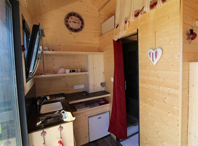 4, Tiny house au cœur du vignoble beaujolais, Rhône