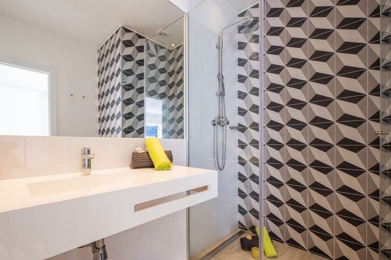 Bathroom 4, Villa Benagil Boutique, Lagoa