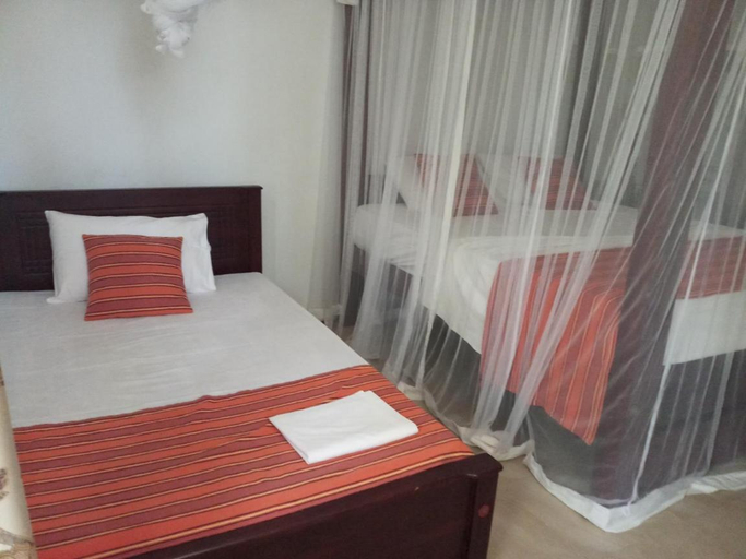 Bedroom 2, Villa Nilaveli Beachfront, Kuchchaveli