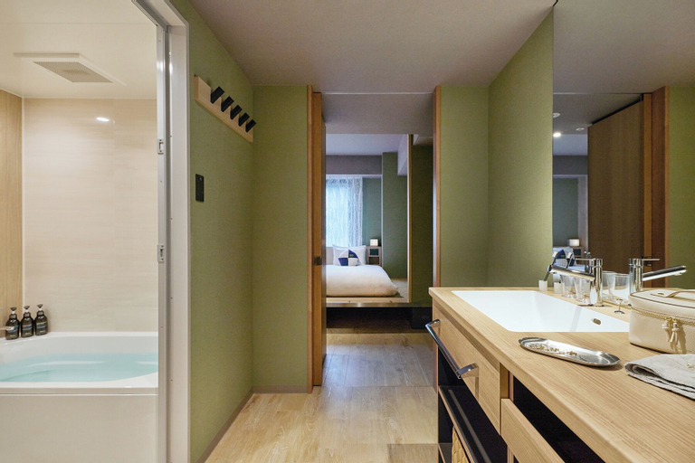 Bathroom 24
