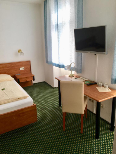 Bedroom 4, Gasthof Baren, Würzburg
