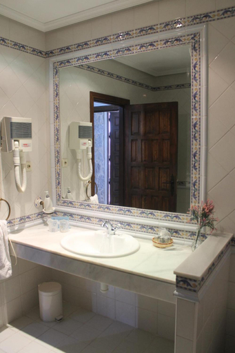 Bathroom, Vettonia, Ávila
