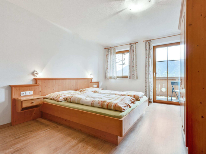 Bedroom 4, Chalet in Mittersill Near Ski Slopes, Zell am See