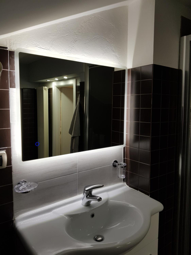 Others 5, Alby suite, Campobasso