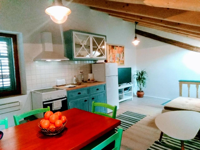 Others 2, Apartments Jago, Piran
