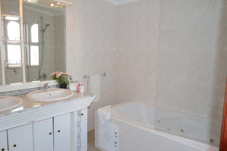 Bathroom 2, Vila Girasol, 171 - Clever Details, Loulé