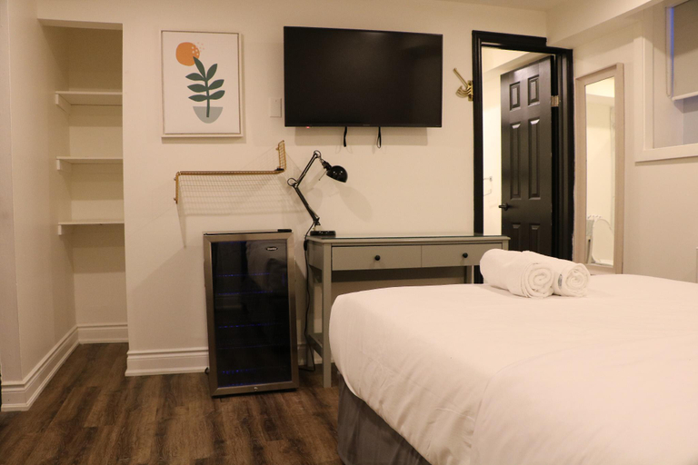 Bedroom 8