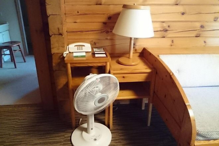 Bedroom 24