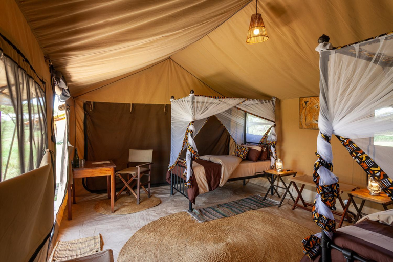 Others 4, Gnu Mara River Camp, Serengeti
