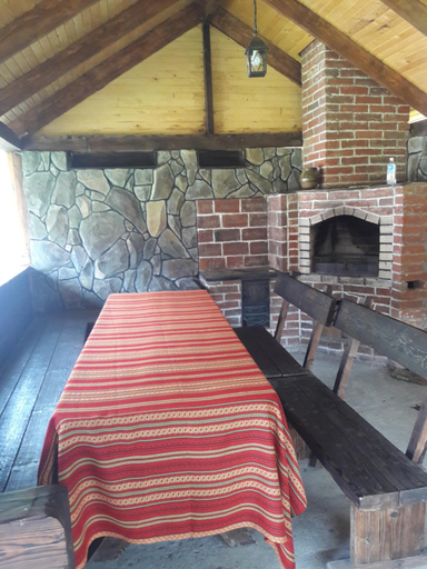 Others 5, Котедж, Nadvirnians'kyi