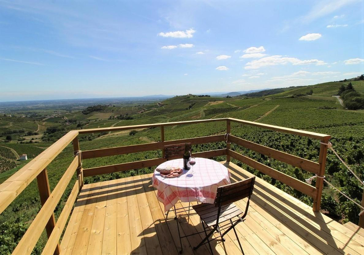 3, Tiny house au cœur du vignoble beaujolais, Rhône