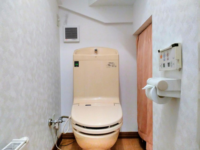 Bathroom 3, At Home N23, Sapporo