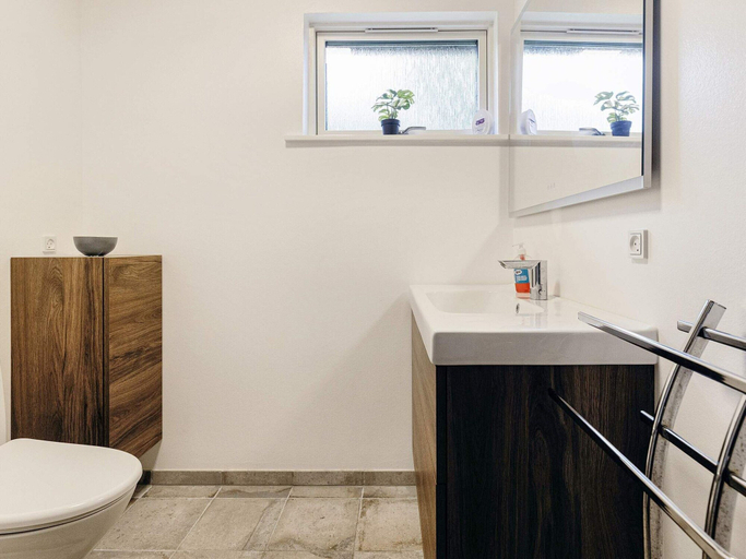 Bathroom 3, 4 Star Holiday Home in Vaeggerlose, Guldborgsund