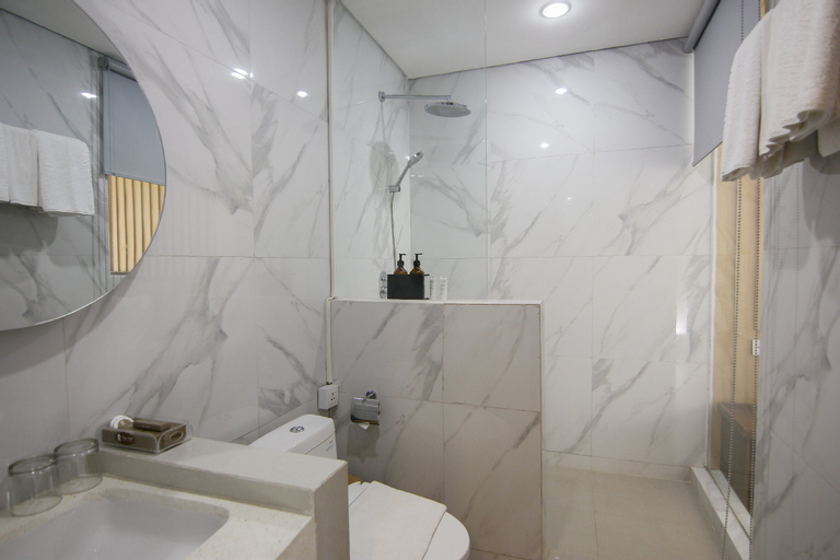 Bathroom 4