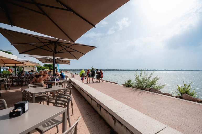 Food & Drinks 4, Glamping Lake Garda, Verona