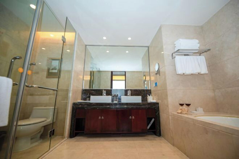 Bathroom 3, Grand New Century Resort Dongtou Wenzhou