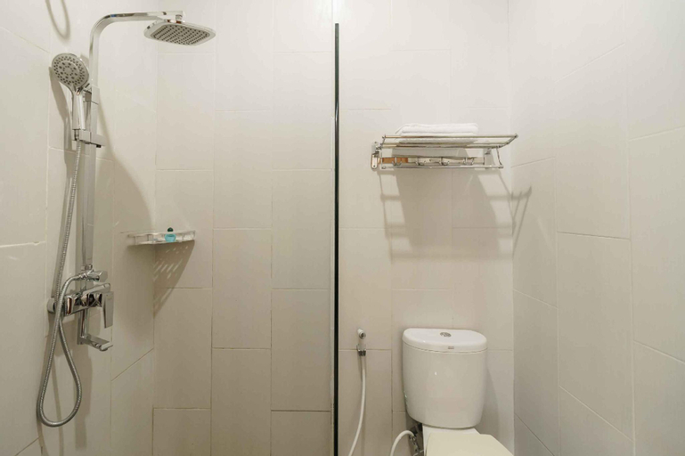 Bathroom 6