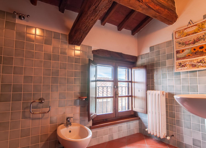 Bathroom 3, Cottage Casaglia, Perugia