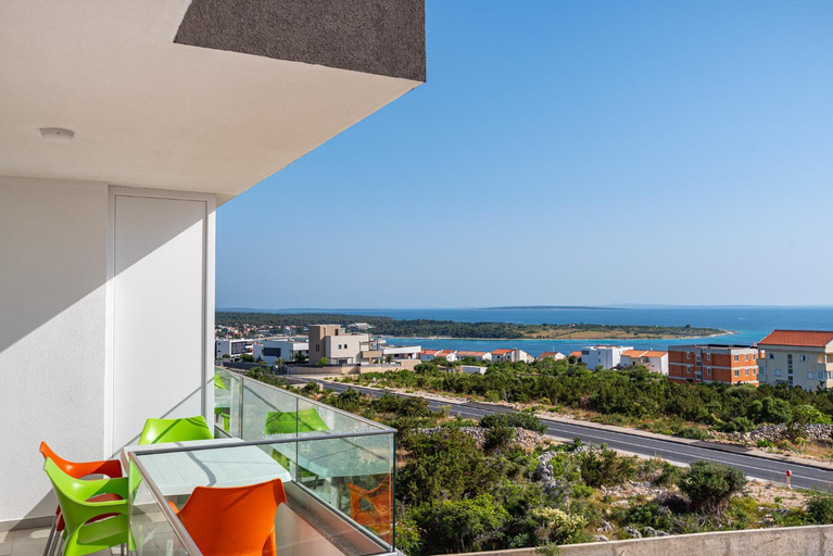 Others 4, CC Deluxe Apartments Tina with Pool, Novalja