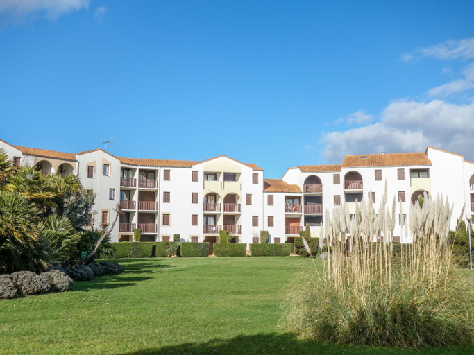 Apartment Les Balcons de l'Atlantique-15 by Interhome, Charente-Maritime