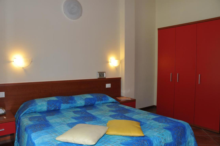 Bedroom 3, Vico Master, Brescia