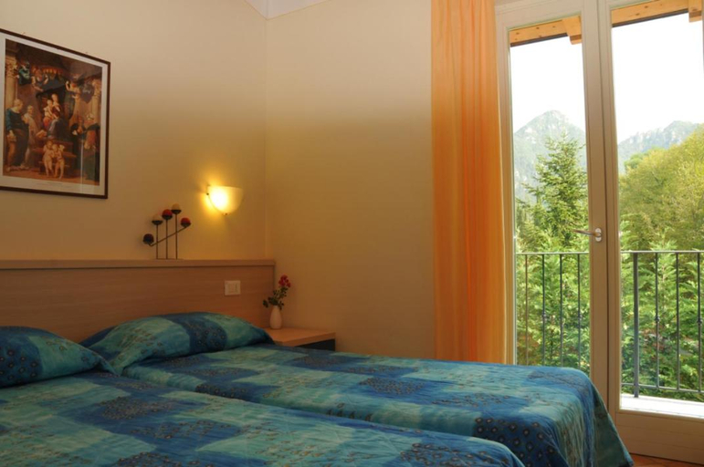 Bedroom, Vico Large + Sweet, Brescia