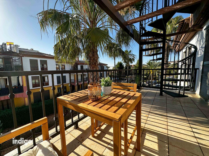 Others 2, Stylish Apartment - Roof Terrace - PET01, Huelva