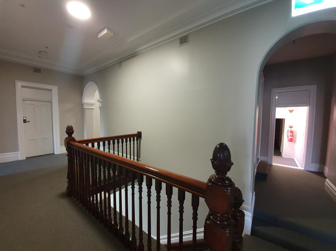 Others 5, The Royal Hotel, Muswellbrook
