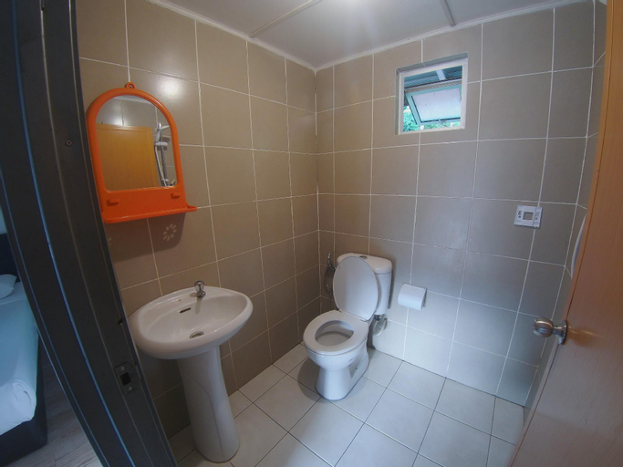 Bathroom 1