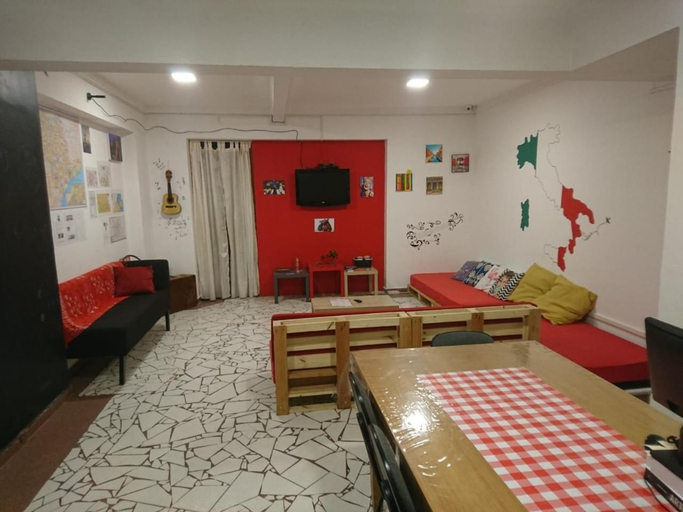 Hostel Calabria na Vila Madalena junto a alegria da Vila, São Paulo