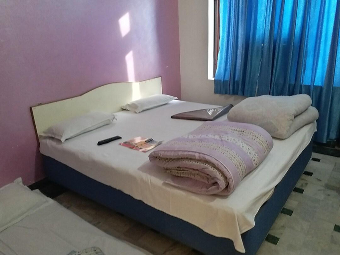 Bedroom, Hotel Narayan Palace, Sikar