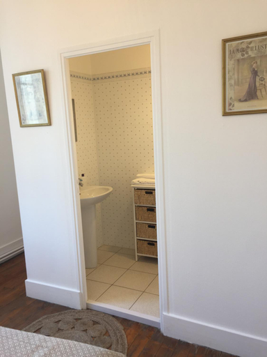 Bathroom 1, Il etait une fois un jardin, Yonne