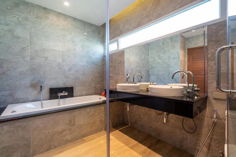 Bathroom 2, Villa Kamala close to the beach, Pulau Phuket