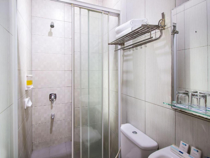 Bathroom 3