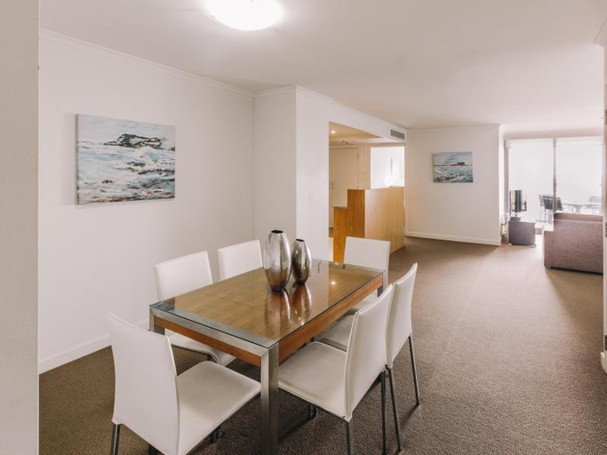 Dining Room 4