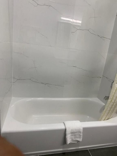Bathroom 3, Airway Inn - IAH Airport, Houston
