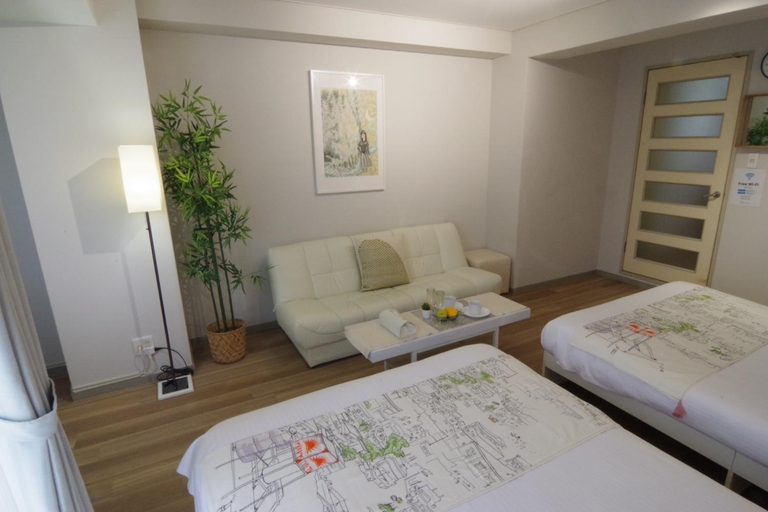Bedroom 2, Nippombashi Art Hotel 603, Osaka