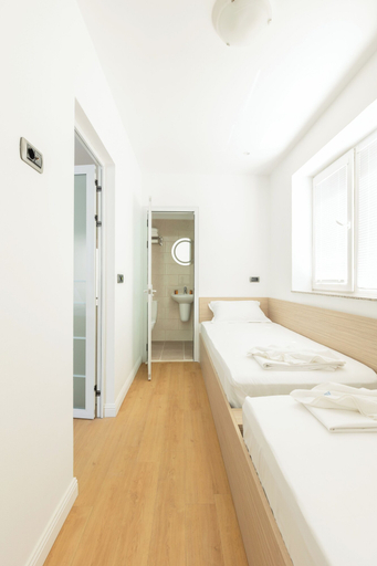 Bedroom 4, Millennia Hotel, Stolichna