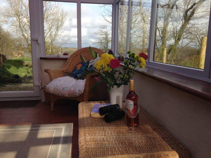 Others 4, Cottage Barn, Jacobstow, Cornwall