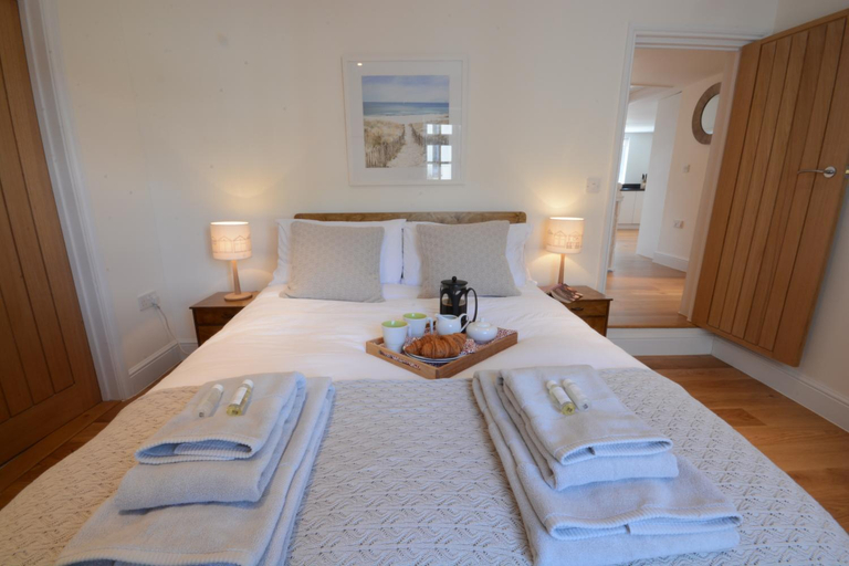 Others 3, Southwold Arms Apartment, Suffolk