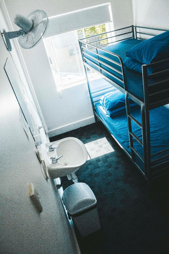 Bedroom 3, Summer House Backpackers, Sydney