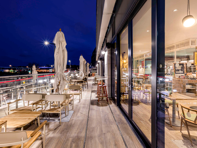 Food & Drinks 5, ibis Styles Paignton, Torbay