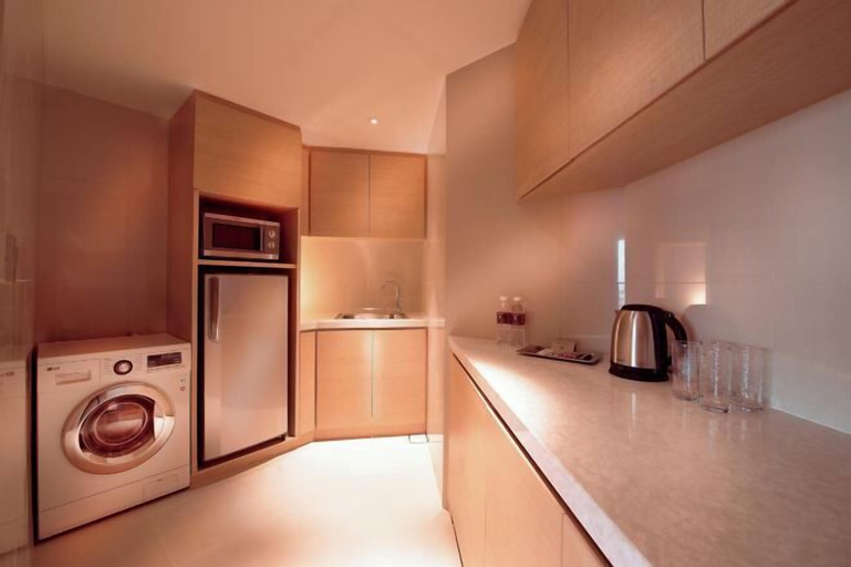 Dining Room 26