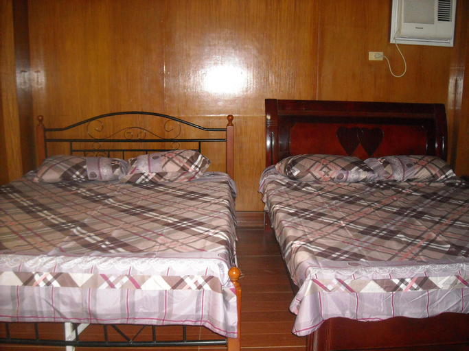 Bedroom 12