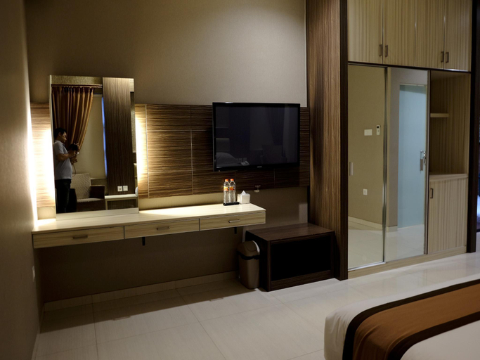Bathroom 4