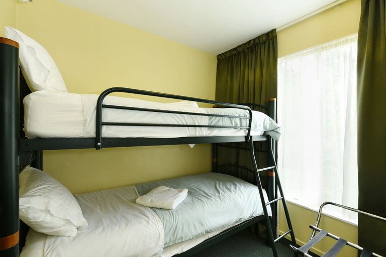 Bedroom 2, Abelia Motor Lodge, Nelson