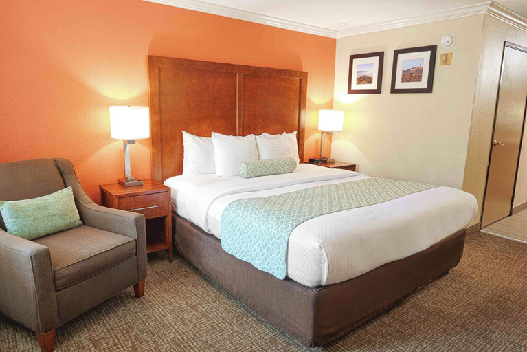 Bedroom 4, The Hills Inn Eagle Rock - Near Old Town Pasadena, Los Angeles