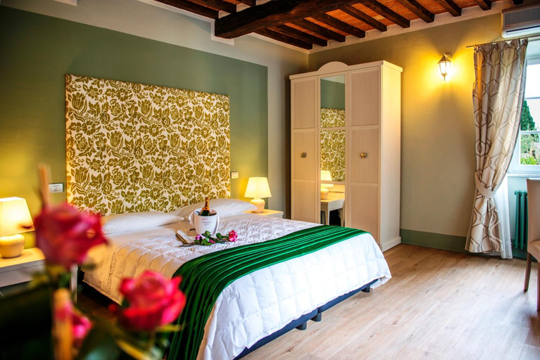 Bedroom 4, Cortona Resort Spa, Arezzo